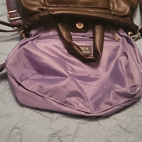 SOLD.....NAUTICA PURSE - Picture 10 of 10